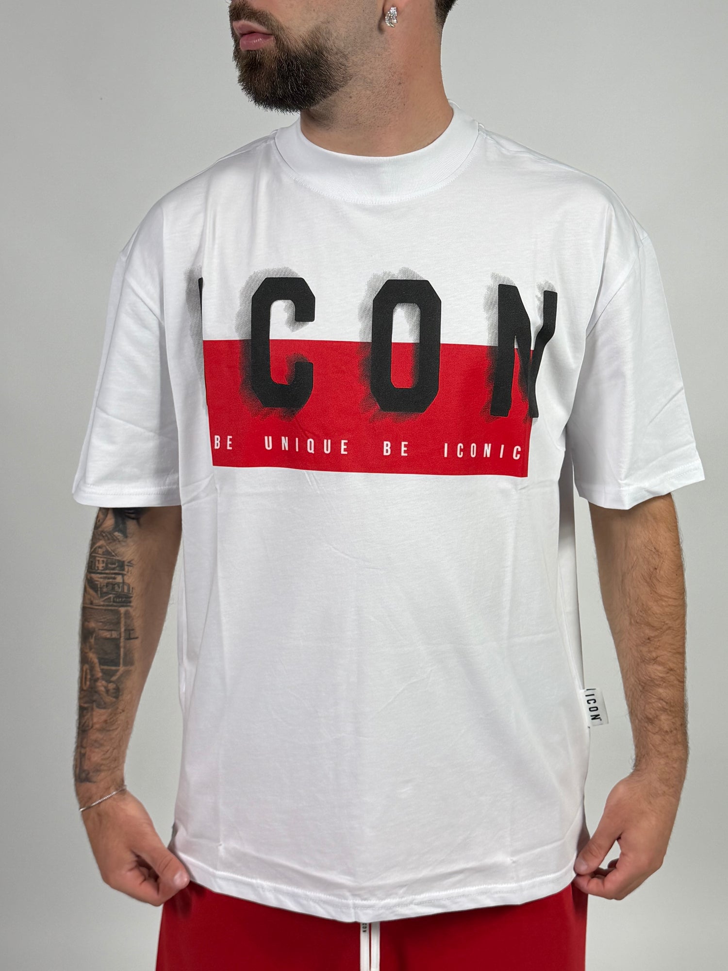T-Shirt Logo Ombra Icon