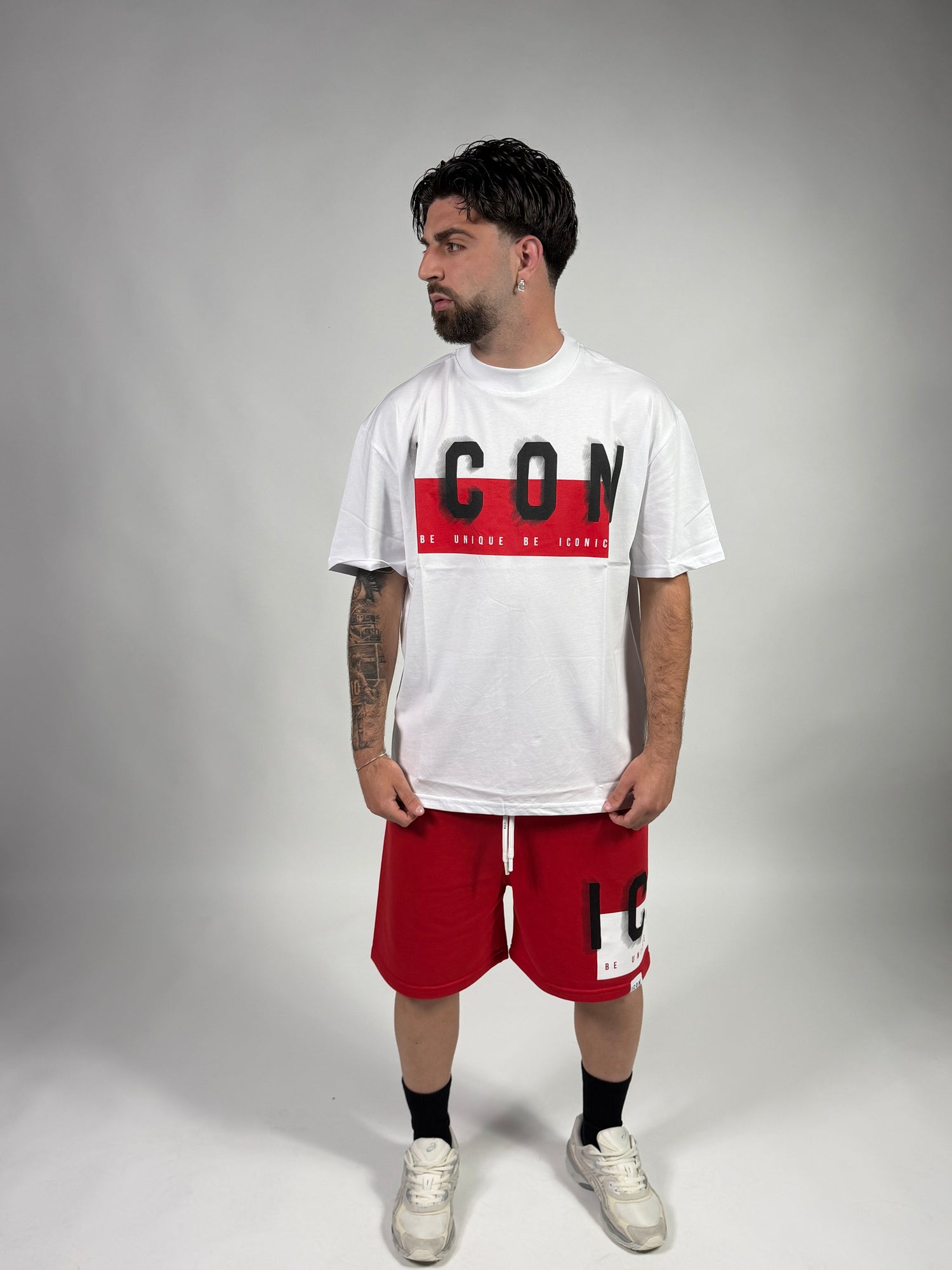 T-Shirt Logo Ombra Icon