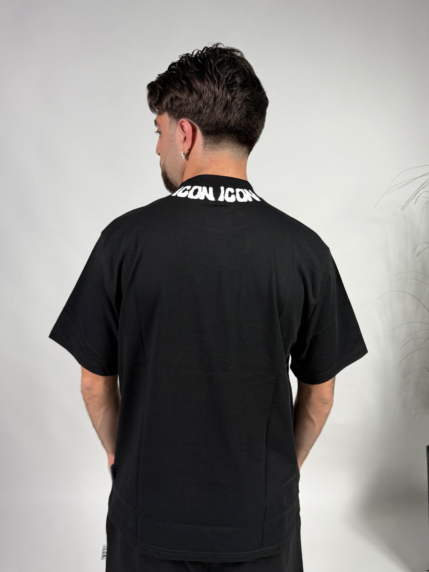 T-Shirt Logo Girocollo Icon